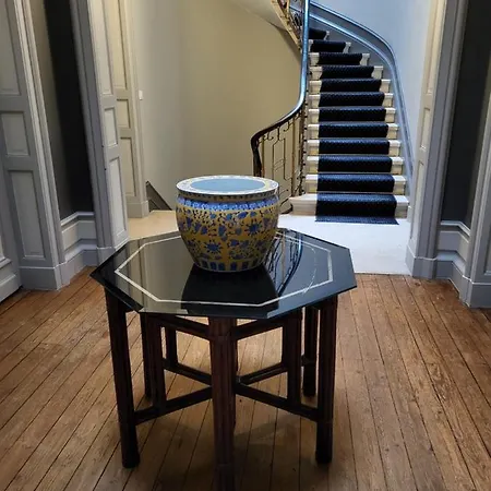 فيلة Le Grand Manoir D'aleksandr Saint-Medard-de-Guizieres