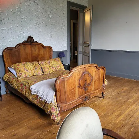 Le Grand Manoir D'aleksandr Saint-Medard-de-Guizieres